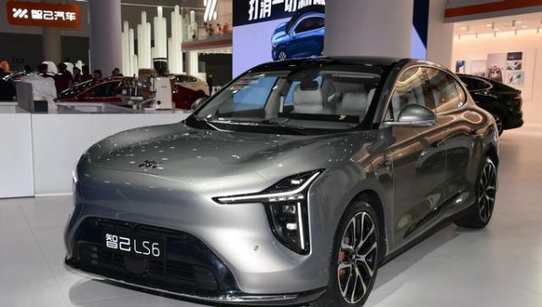 乐众盈 全新智己LS6来袭，19.79万起，配增程纯电双动力，升级了哪些东西